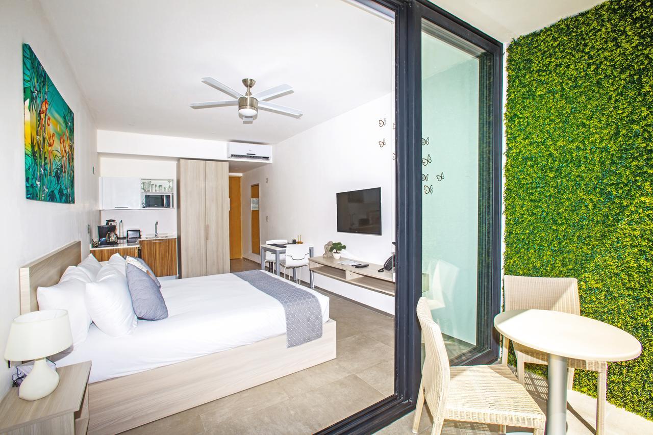 Klr The City Condos Playa del Carmen Exterior photo
